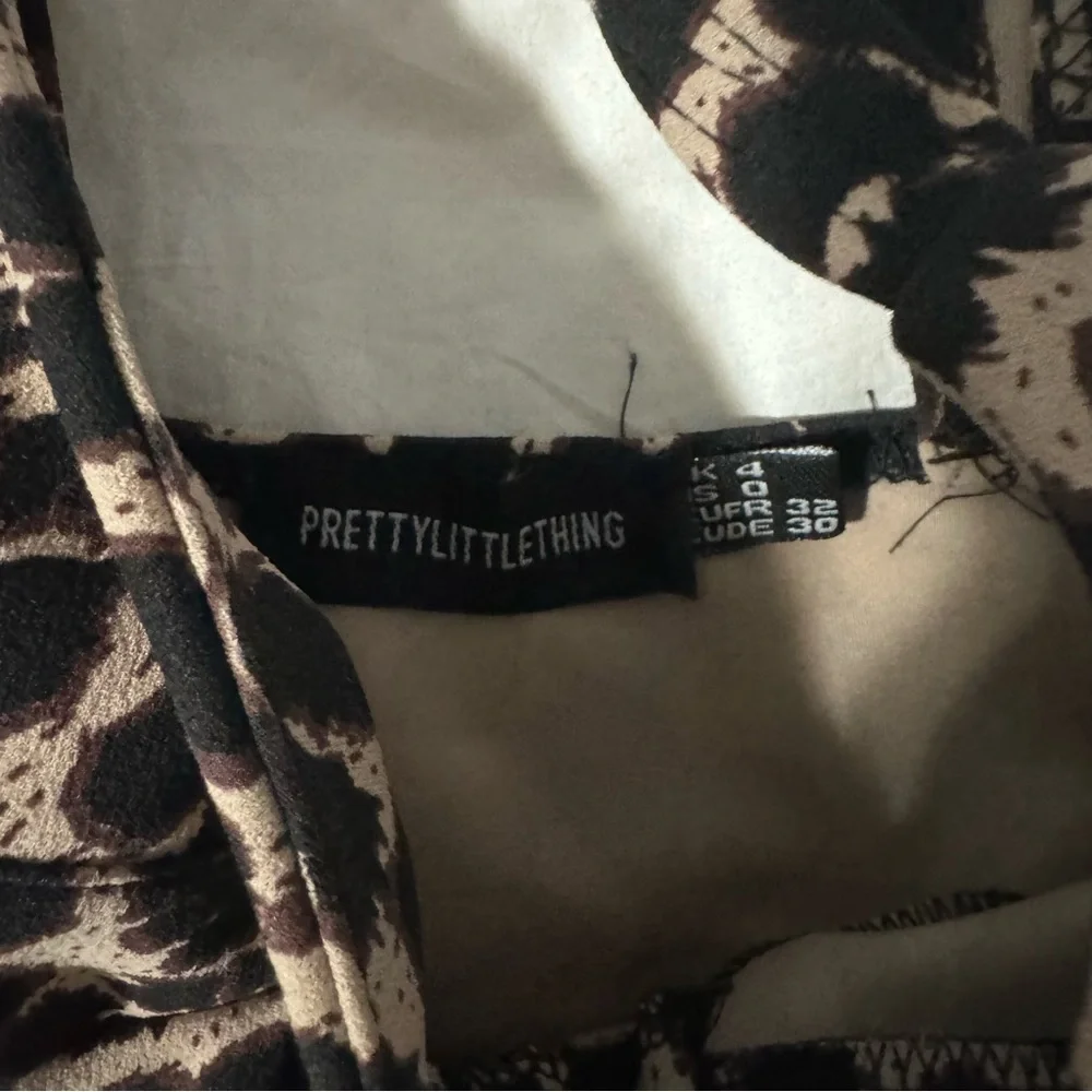 Pretty Little Thing Leopard Top - Picture 4 of 4
